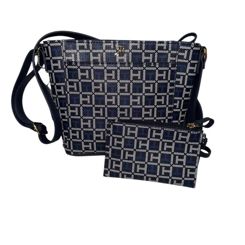 NWT! Tommy Hilfiger Crossbody Bag and Pouch combo - Picture 1 of 2